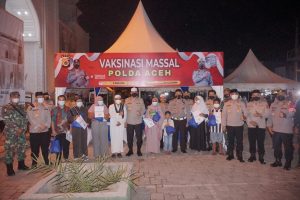 Kapolda Aceh Ajak Masyarakat Gunakan Kesempatan Vaksin pada Malam Hari