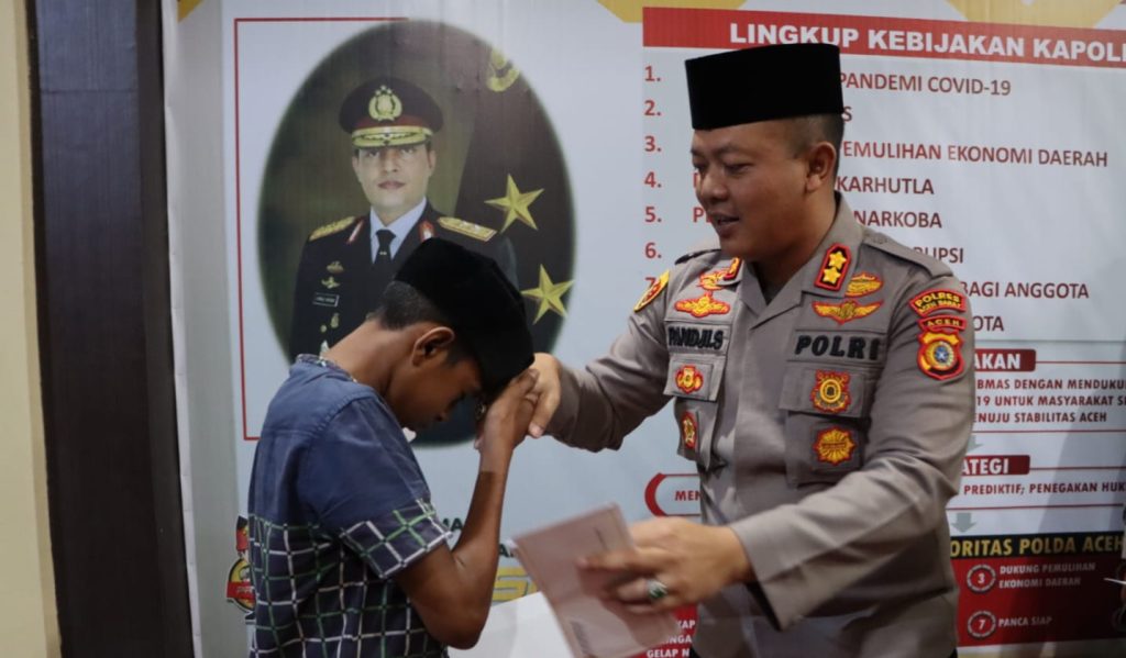 Pilchiksung Agar Berlangsung Aman dan Tertib, Polres Aceh Barat Gelar Doa bersama dan Pemberian Santunan Anak Yatim