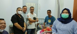IKNR Jakarta Bantu Pasien Sakit di Klinik