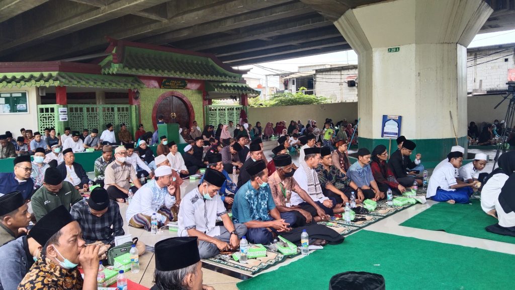 Shalawat Wahidiyah Menggema di Masjid Babah Alun
