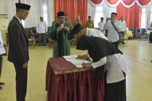 Ratusan Anggota PPS Aceh Selatan, Dilantik Bupati