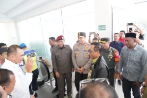 Kapolda Aceh Sambut Kedatangan Menko Polhukam RI Di Bandara SIM