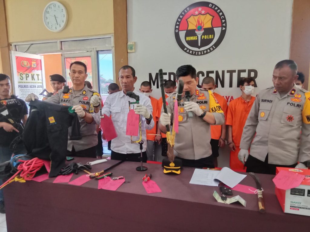 Ungkap Kasus Kriminal, Kapolres Aceh Jaya: Pencurian Kabel Listrik Diduga Terlibat Oknum Honorer PLN