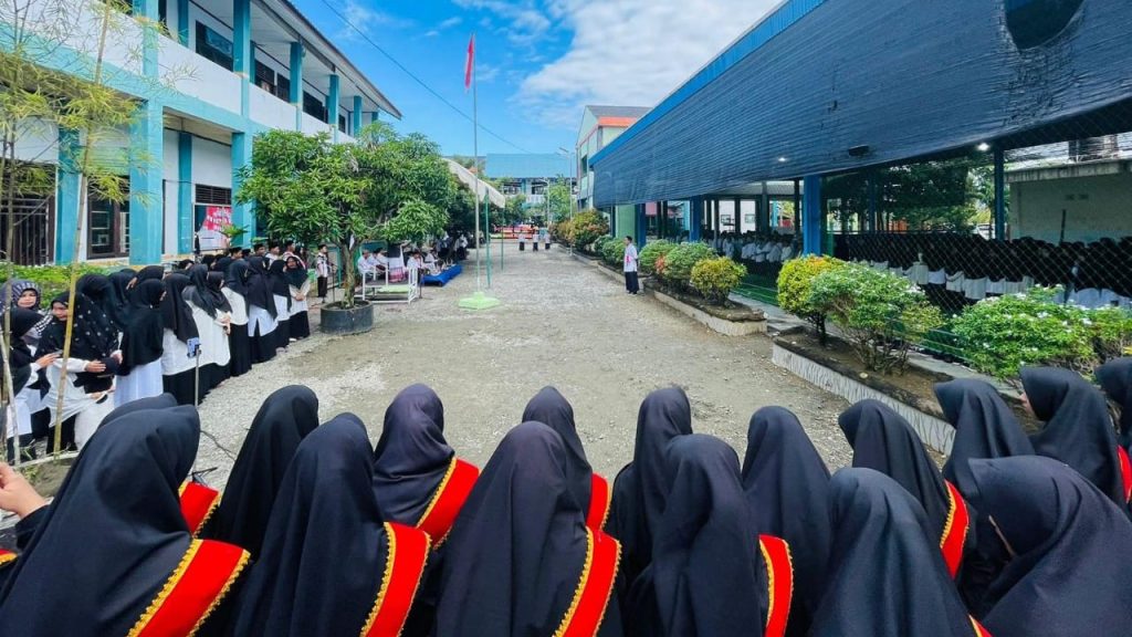 Ratusan Santri Aceh Barat, Ikuti Upacara HSN Di Dayah Inti Nurul Falah