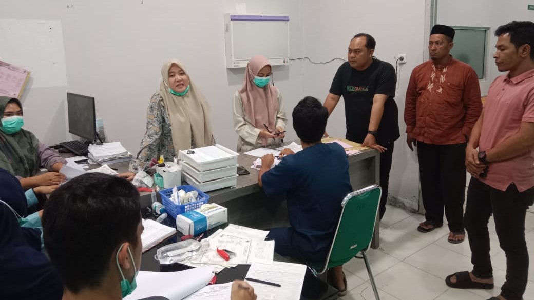 Sekda Sidak ke RSUD Teuku Umar Malam Hari