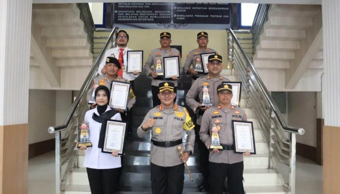 Tiga Subsatker dan Empat Polsek, Raih Penghargaan Dari Kapolresta Banda Aceh
