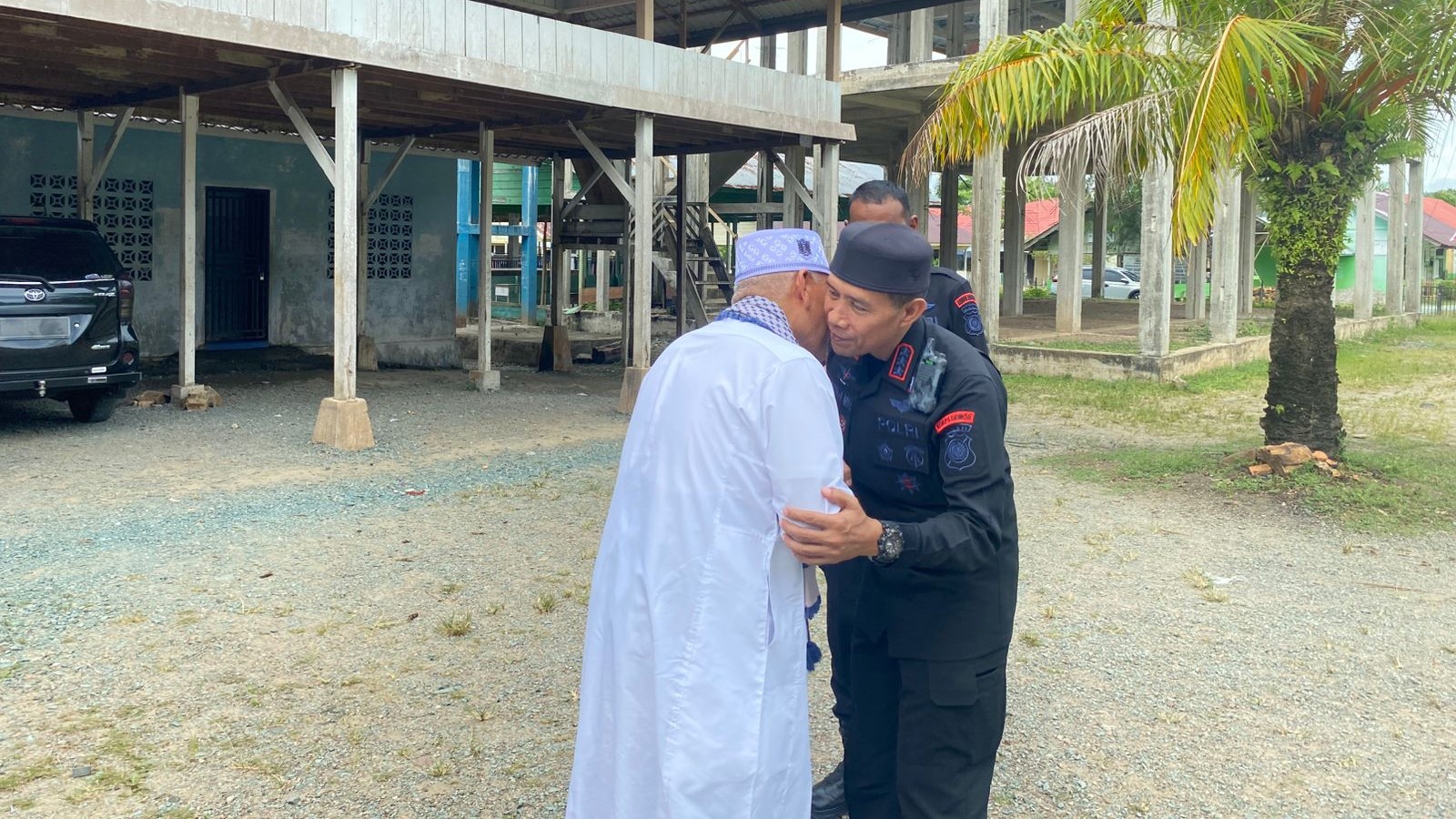 Dansat Brimob Polda Aceh Sambangi Dayah Darul Abrar, Perkuat Sinergi dengan Ulama