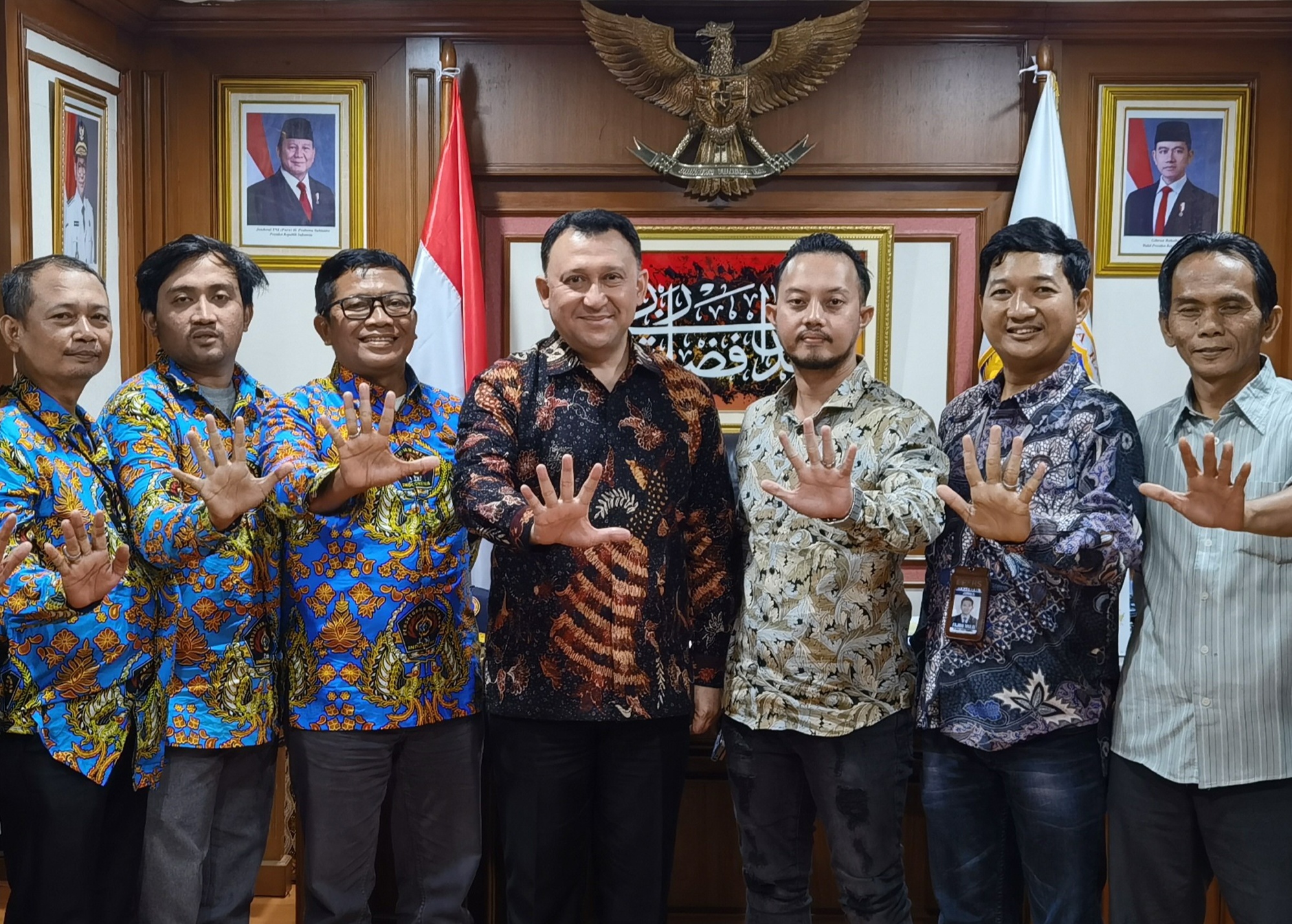 Teladani Semangat Pahlawan, Pemkot Jakut Dukung Fun Walk Pokja PWI