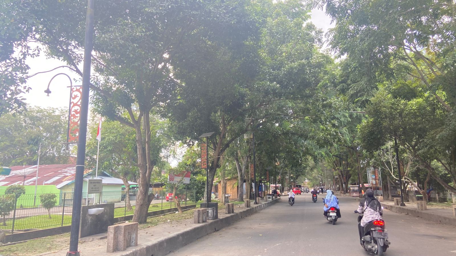 Tampak sejumlah Wastafel dan beberapa titik lampu di Pusat Jajanan Langsa sudah terbengkalai. (Dok IndonesiaGlobal
