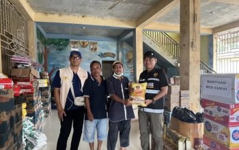 Kantor Wilayah Direktorat Jenderal Bea dan Cukai (DJBC) Aceh bersama Kantor Bea Cukai Langsa turun langsung ke lokasi terdampak banjir di Kabupaten Aceh Tamiang dan Kota Langsa untuk menyalurkan bantuan kemanusiaan, Kamis 18 Desember 2025.