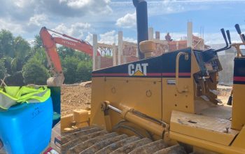 Diduga Gunakan BBM Subsidi, Operasional Alat Berat Proyek KNMP di Langsa Dipertanyakan